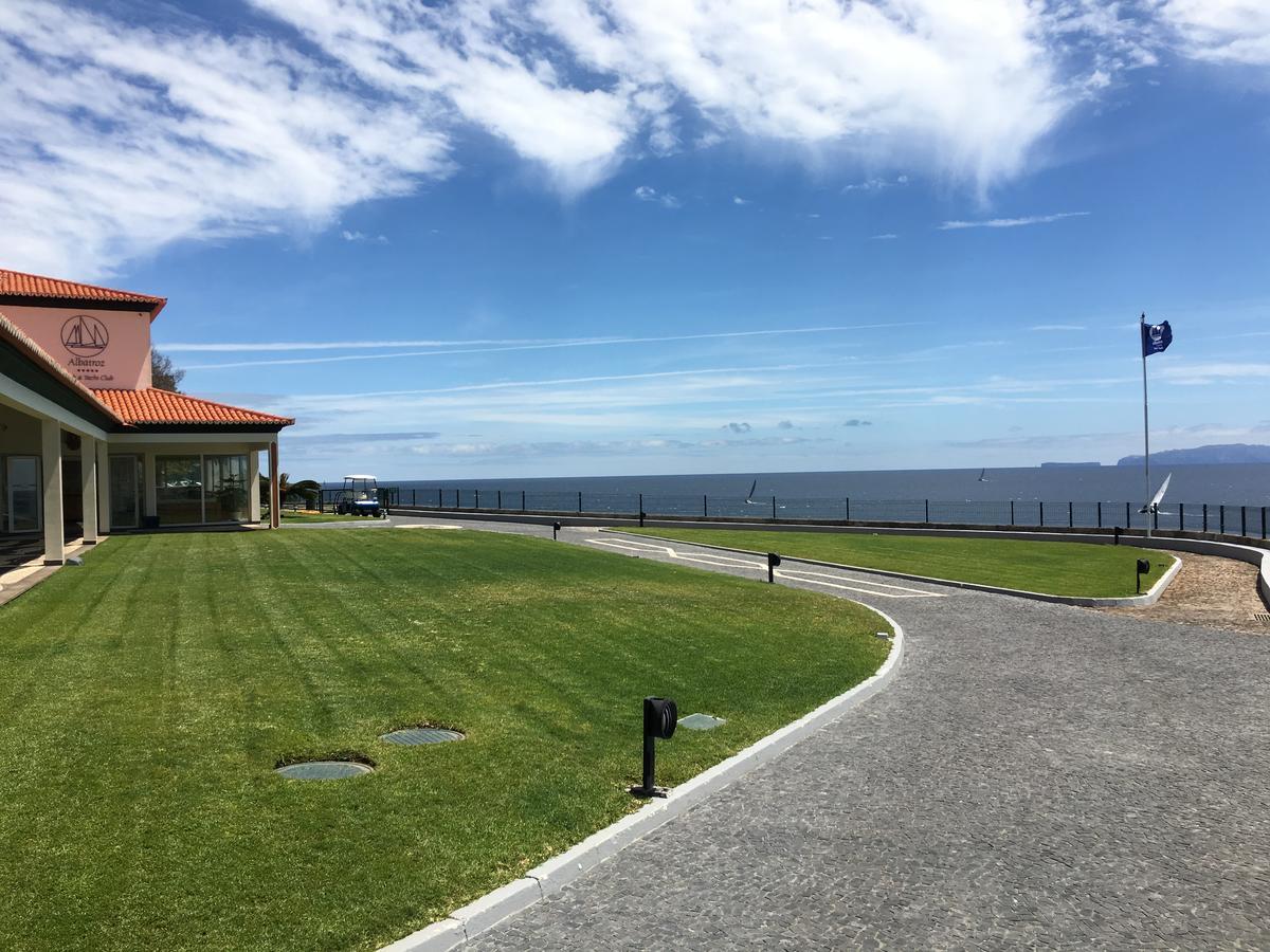 Albatroz Beach & Yacht Club Santa Cruz  Exterior photo